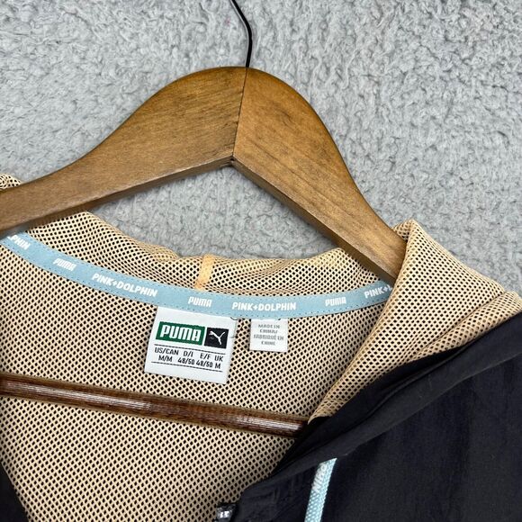 Puma Windbreaker Jacket Men's Medium Black Zip Pink Dolphin Hooded Short Sleeve - Picture 6 of 12